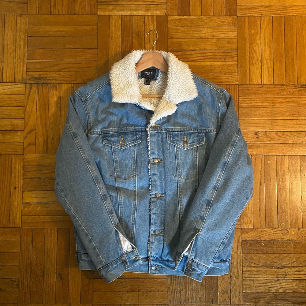 Forever 21 Sherpa Jean Jacket In Denim Blue 💙💫